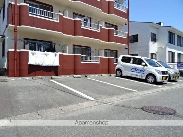 アルタ・ミラのその他写真