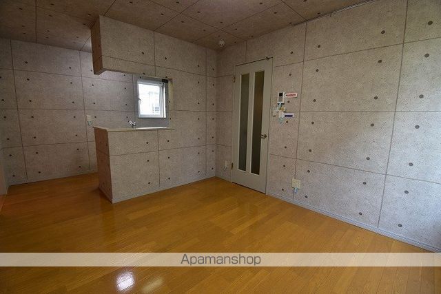 ルミエール西岡の内装写真