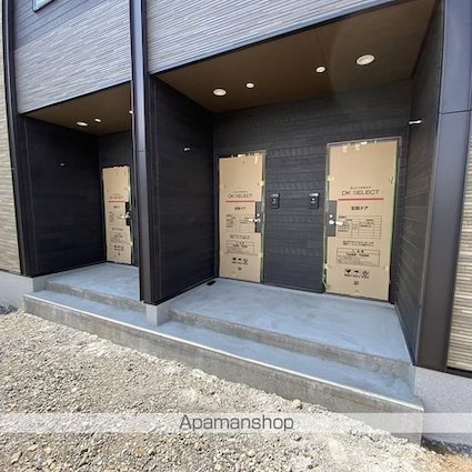 パディーエステート中ノ原　Ｂ[1LDK/50.01m2]のエントランス