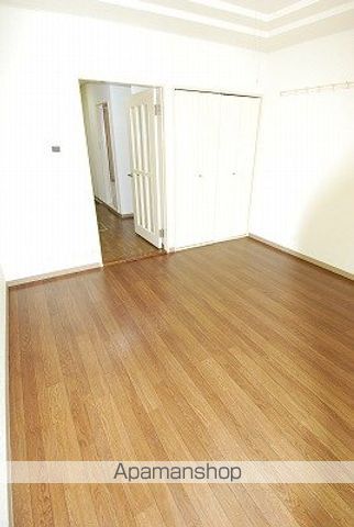 アイレストホワイトの内装写真