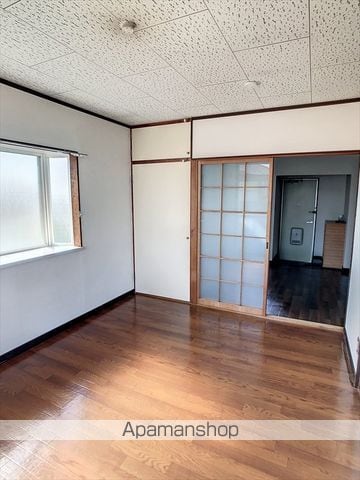 ドミール塩浜 A棟の内装写真