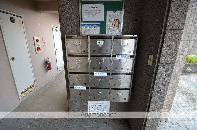 スカイヒル・Kの玄関写真