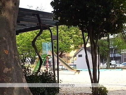 フジパークハイツ[1LDK/50.86m2]の周辺2