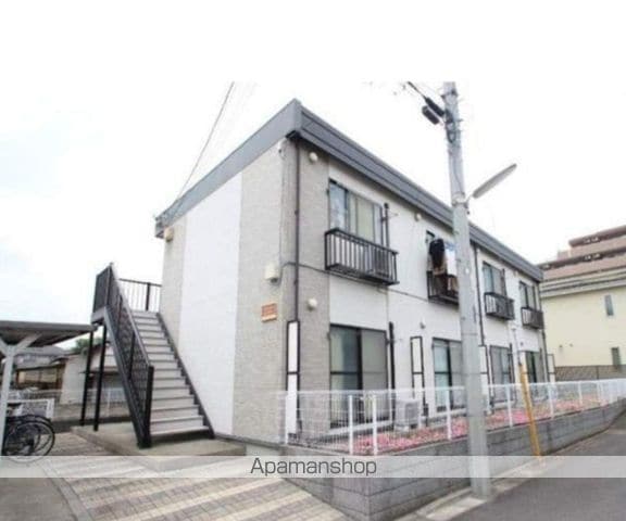 メインシティガーデン シャルマンの玄関写真