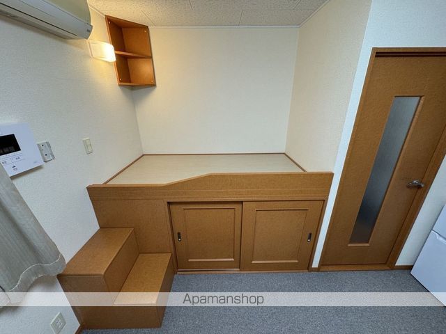 レオパレス若菜の内装写真