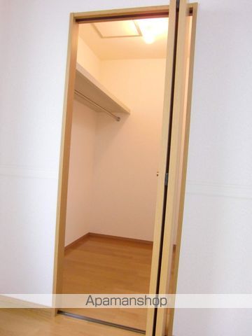 エクレールの内装写真