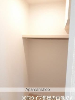 メゾン大西Ⅱ[1LDK/43.61m2]の収納