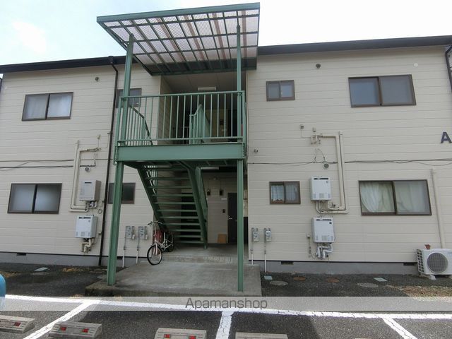 リバーサイドハイツA・Bの外観写真