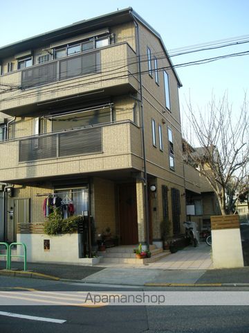 PISOIIの外観写真