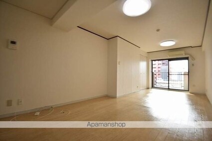 ライオンズマンション本町[1R/34.15m2]のリビング・居間