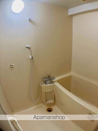 滋賀県守山市勝部２丁目[2LDK/66m2]のバス