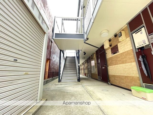 レオパレス屋形[1K/23.18m2]のエントランス