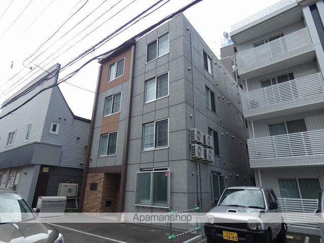 グランシャリオ平岸の外観写真