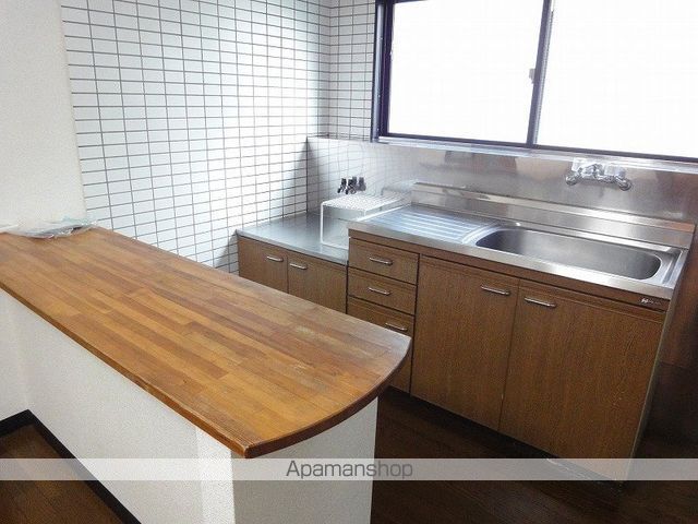 ロイヤルガーデン南宝永町の内装写真