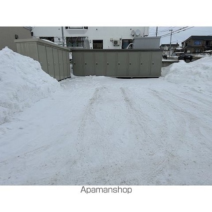 ファミール北（メゾネット）[2LDK/57.79m2]の外観3