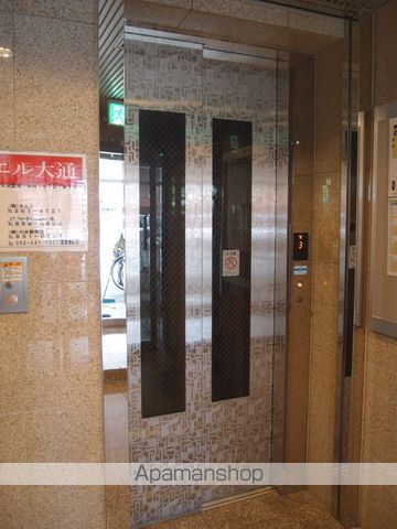 クレエル大通の外観写真