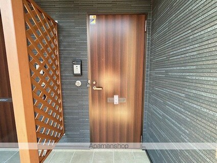 アルカイックＢ[1LDK/50.01m2]のエントランス