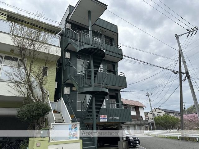 コルトハウス[2K/37.85m2]の外観2