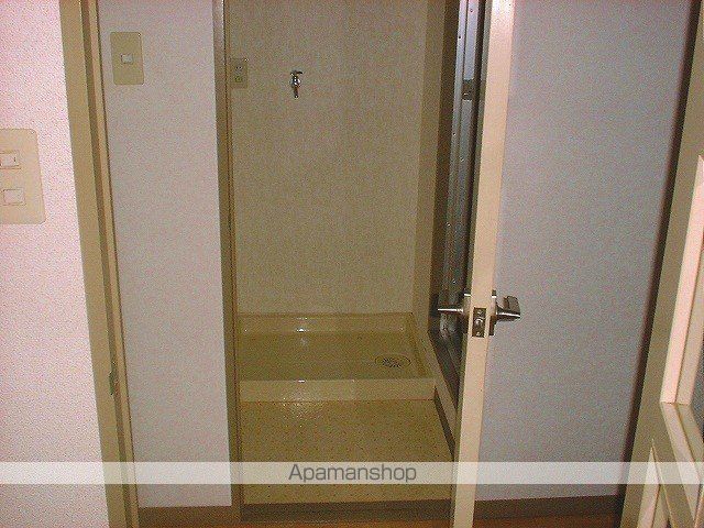河上 マンションの内装写真