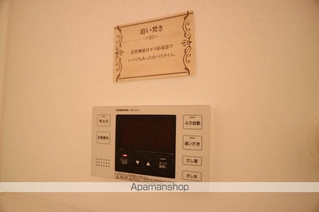 ウィット Nの内装写真