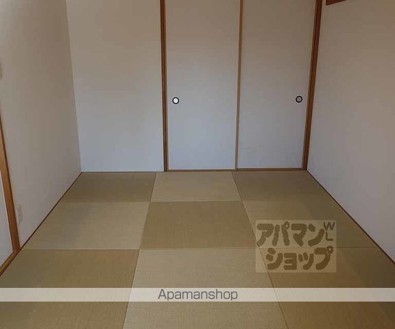 ライオンズマンション上桂の外観写真