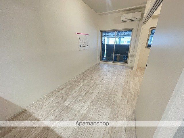 セレニテ江坂ミラクの内装写真