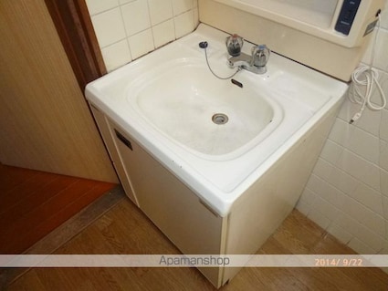 大門町貸家[6DK/105.16m2]の洗面所