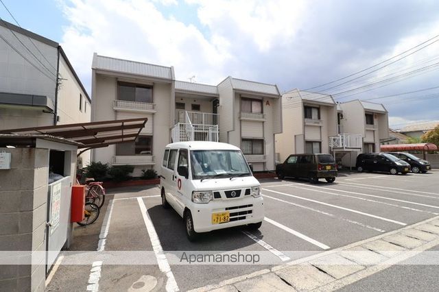 パレーシャル藤原 A棟