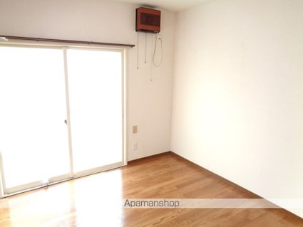 ムーンリバー[2K/33.48m2]のリビング・居間