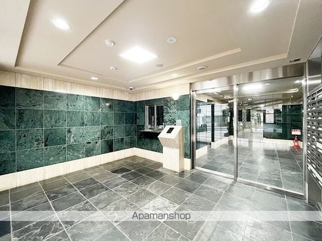 メインステージ赤坂の玄関写真
