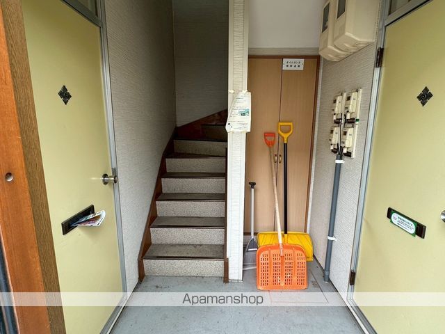 EAST AOYAMAの玄関写真