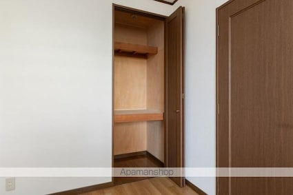 ＣＬＥＭＥＮＴ１０[3LDK/82.41m2]の収納