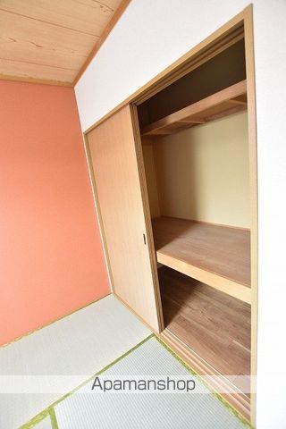 KIハウスN50C棟の内装写真