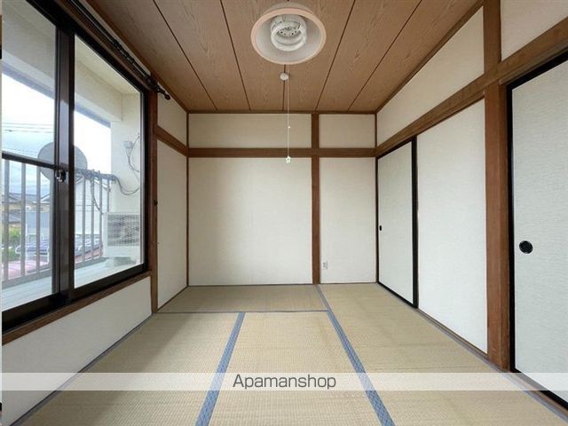 中田町K戸建の内装写真