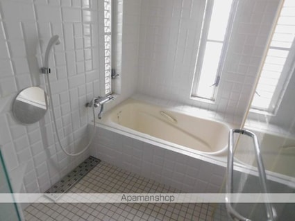 ＭＡＲＫＳＳＱＵＡＲＥ[1LDK/65.54m2]のバス