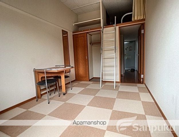 レオパレスクレセント山越の内装写真