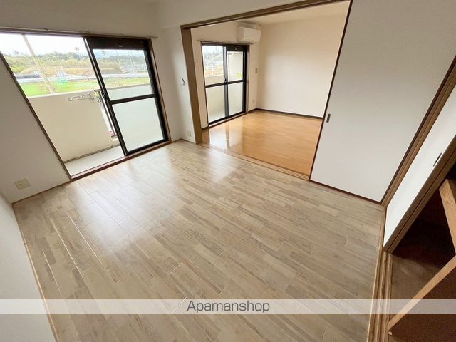 リージングマンション Aの内装写真