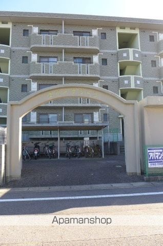 エバーグリーンの玄関写真
