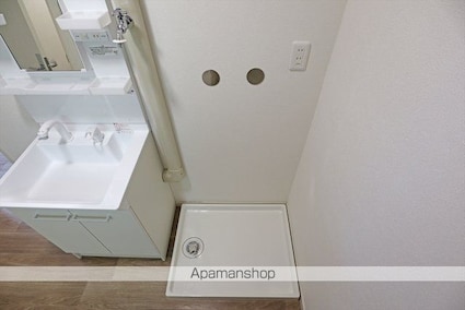 ガーデンテラス細沼Ａ[2K/36.89m2]の洗面所