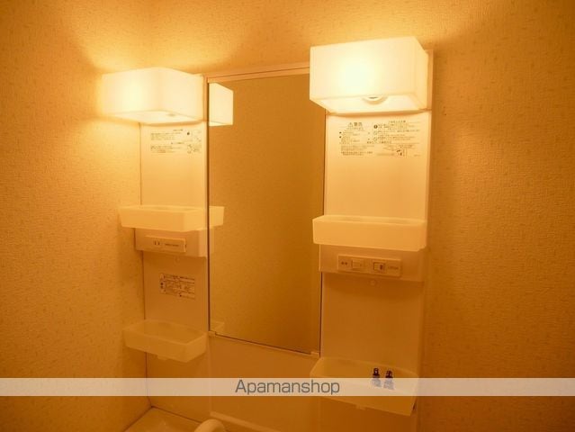 GO 101の内装写真