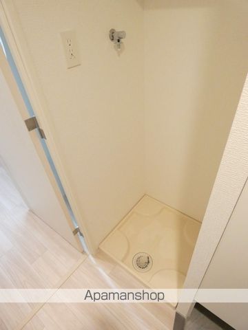 セレニテ中崎町リアンの内装写真