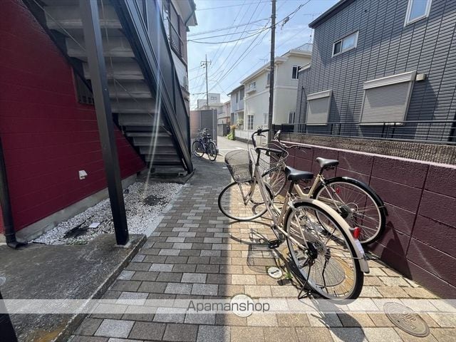 メゾン文京の玄関写真