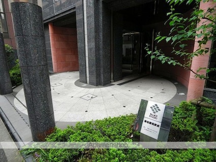 パレステュディオ新宿御苑駅前[1K/20.38m2]の周辺1