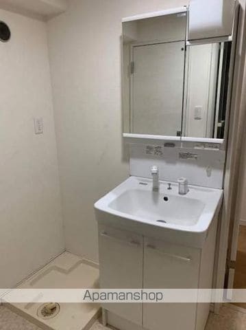 ロワールマンション大橋Iの内装写真