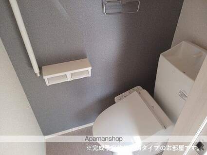 ゼファー[1LDK/39.17m2]のトイレ