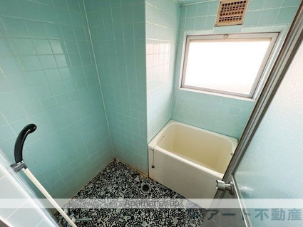 ＤＡＫマンション山越[3LDK/72.86m2]のバス