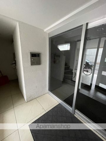 ブランノワールネージュIの玄関写真