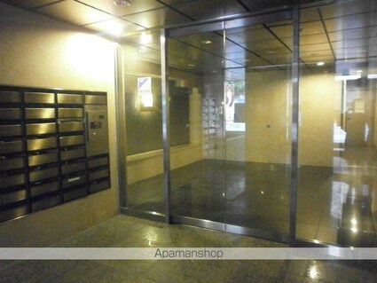 パーク・ノヴァ調布[2LDK/54.31m2]の共用部1