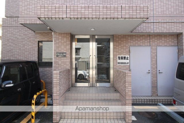 クレアパーク野方の玄関写真