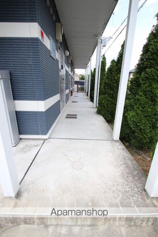 レオネクストルミエール Nの玄関写真